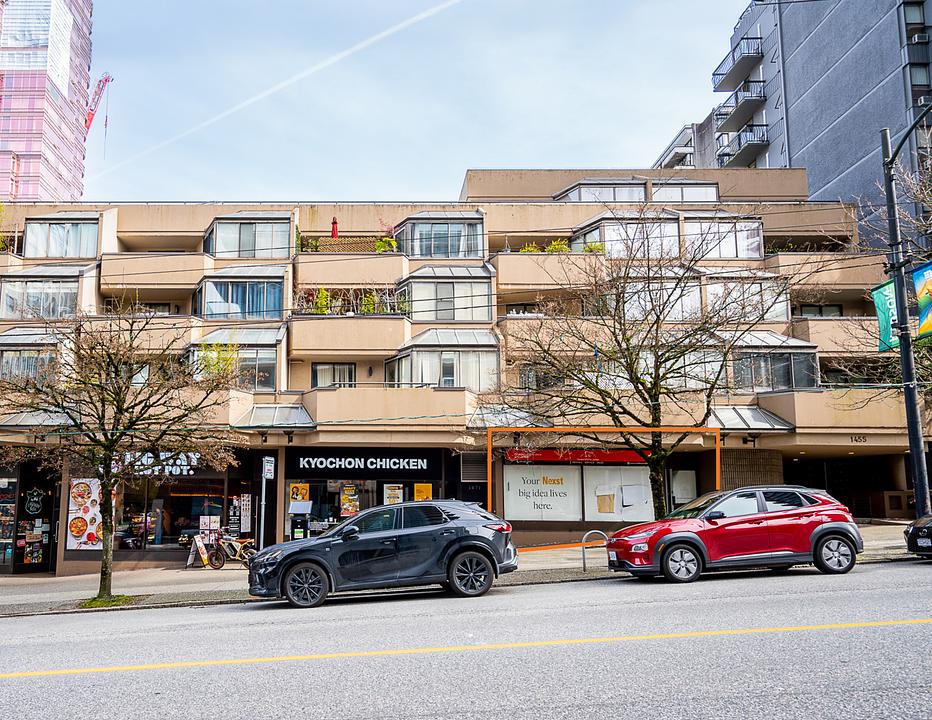 1465 Robson Street, Vancouver, BC