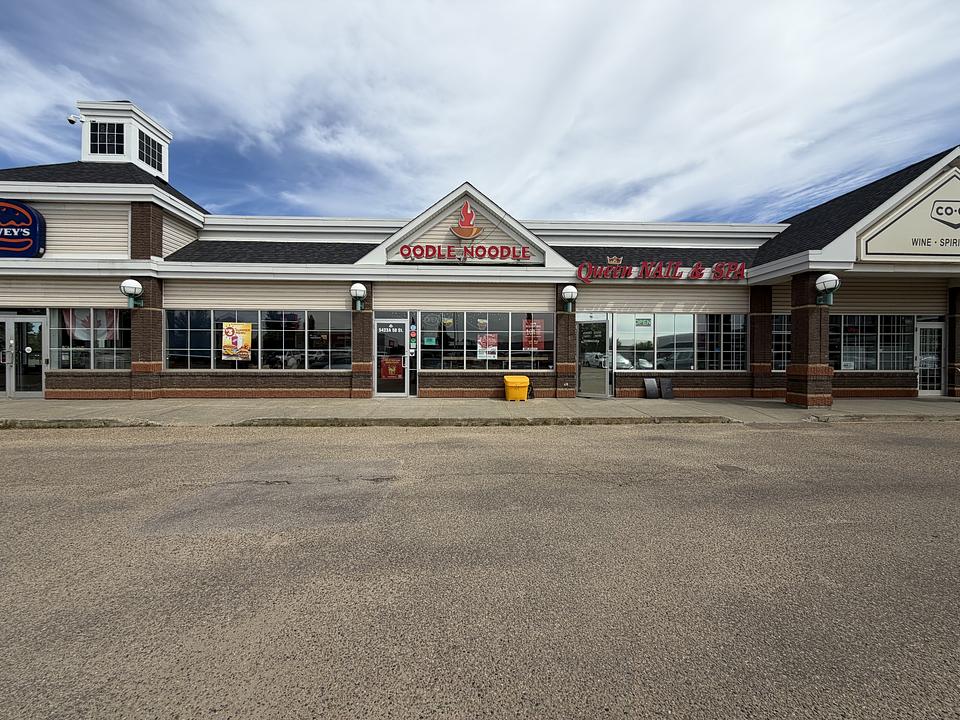 5423B 50 Street, Leduc, AB