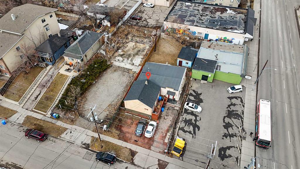 434 Meredith Road Northeast, Calgary, AB