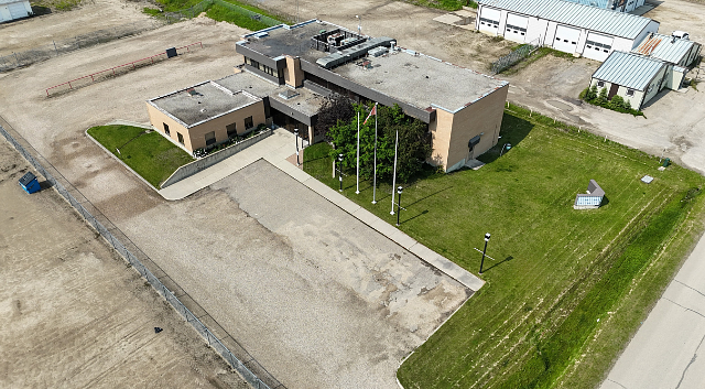 5516 Industrial Road, Rocky Rapids, AB