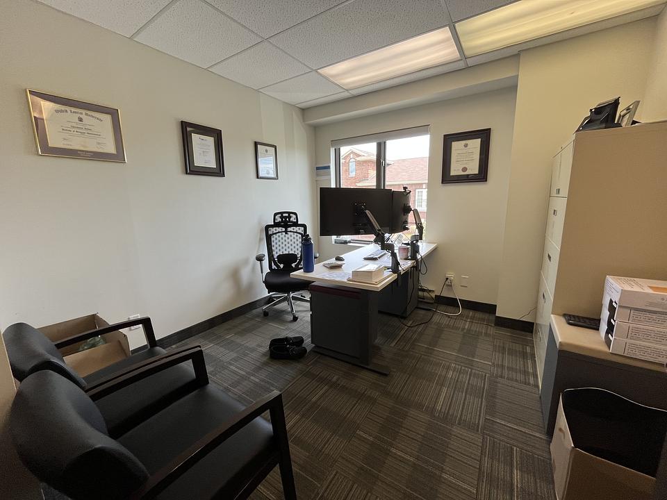 202 - 5399 Eglinton Avenue West, Toronto, ON
