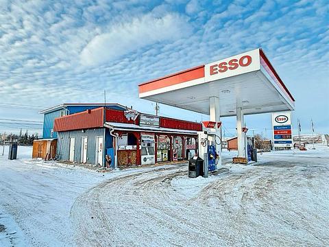 100 Morrison Road, Longview, AB