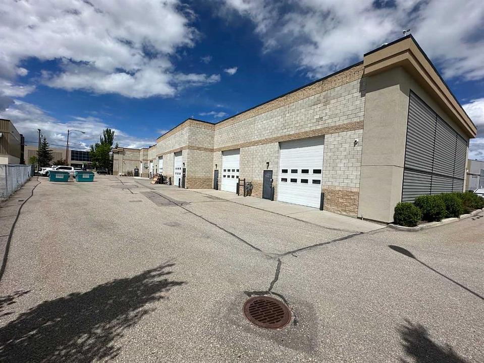 127 - 11198 42 Street Southeast, Calgary, AB