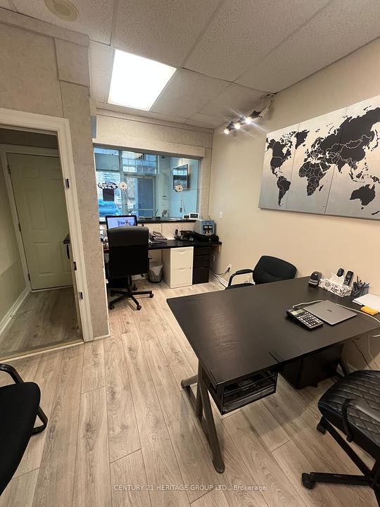 B23 - 7378 Yonge Street, Vaughan, ON