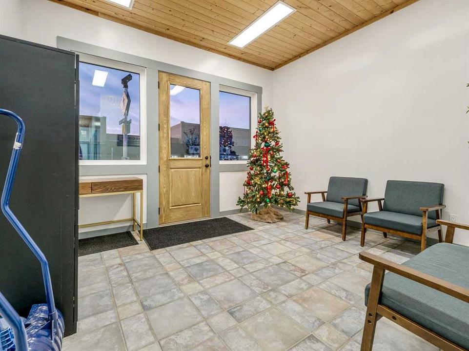 19 Broadway Street North, Raymond, AB