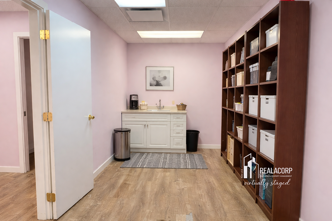 303 - 6051 Gilbert Rd, Richmond, BC