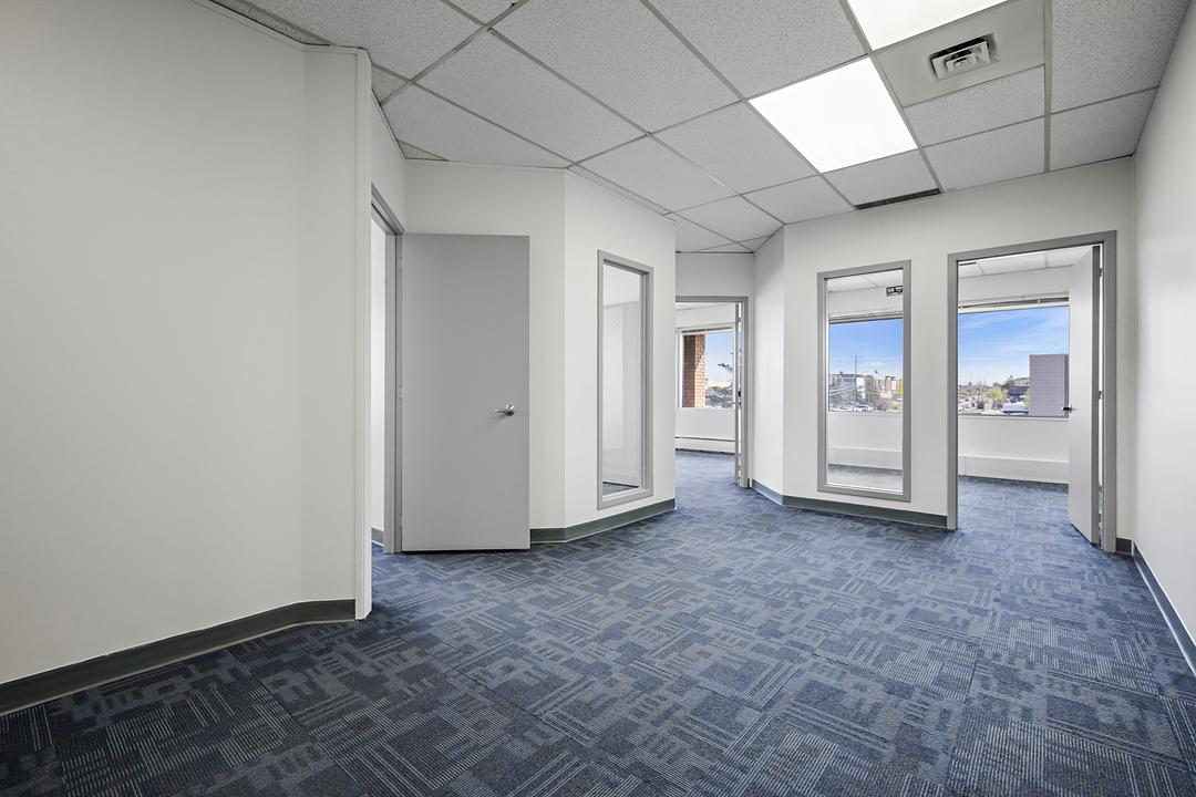 220 - 3016 19 Street Northeast, Calgary, AB