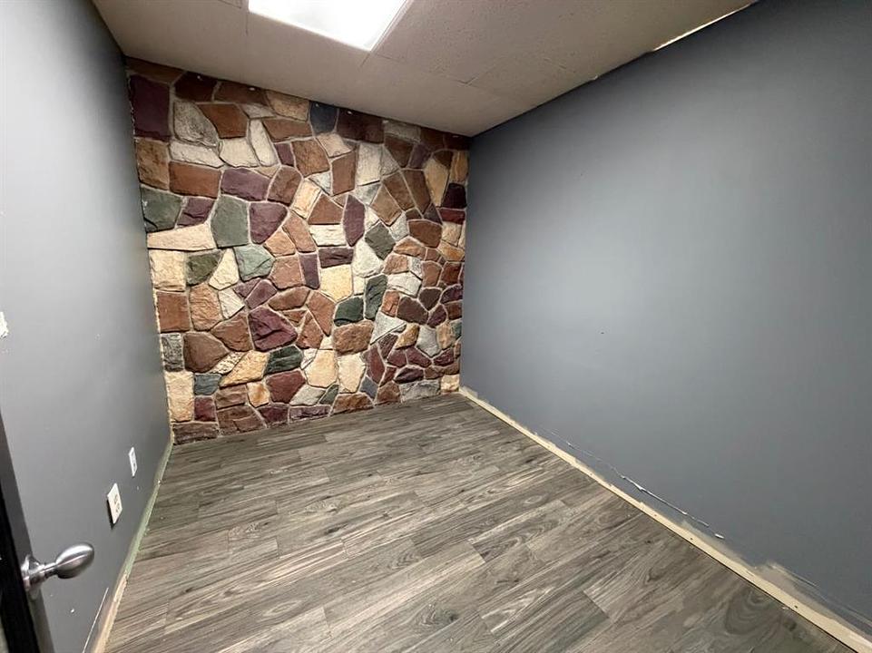 5019 50 Street, Lloydminster, AB