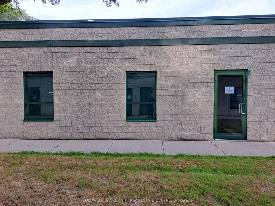 2 - 1050 Cooke Boulevard, Burlington, ON