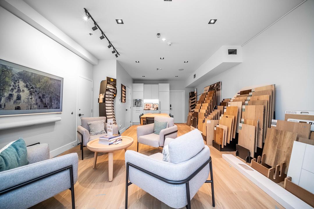 125 - 998 Harbourside Drive, North Vancouver, BC
