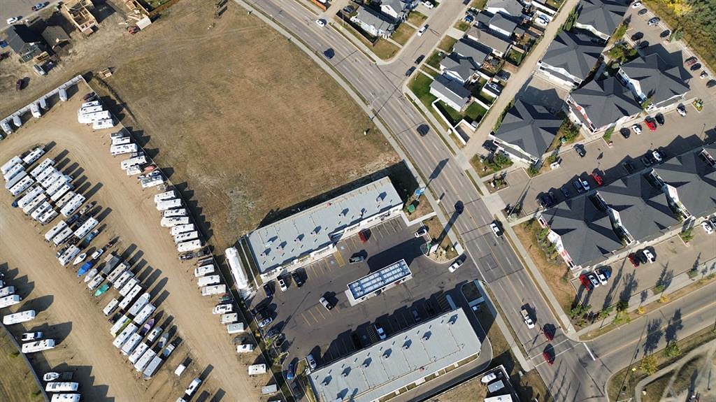 215 - 5302 Vista Trail, Blackfalds, AB