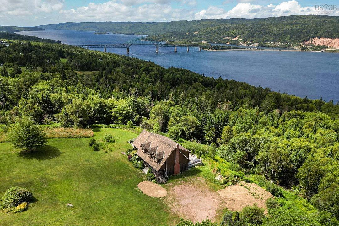 776 Nova Scotia 105, Boularderie East, NS
