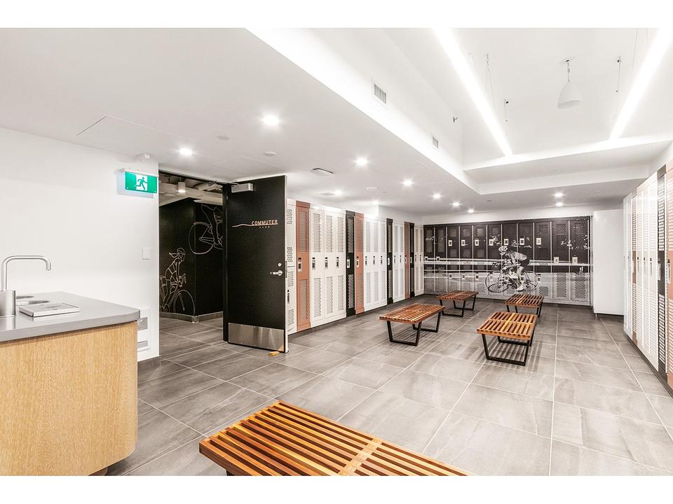 1610 - 320 Granville Street, Vancouver, BC