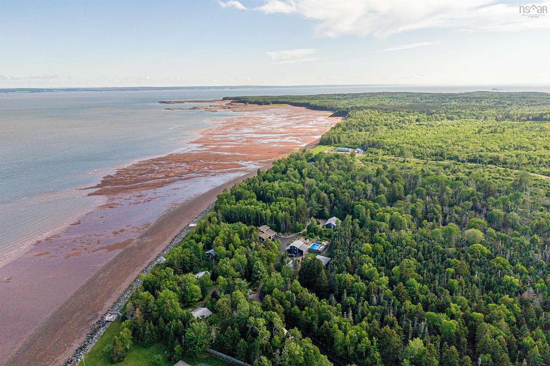 320 Cove Road, Economy, NS