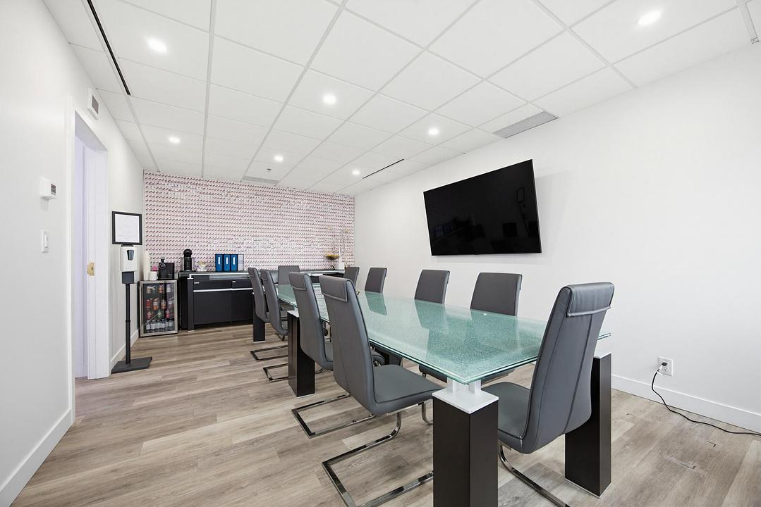 517 - 750 West Broadway, Vancouver, BC