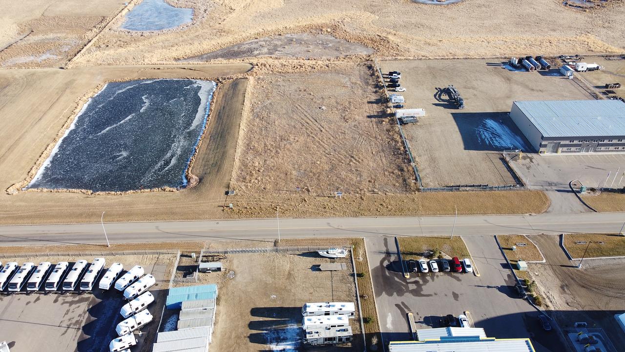 325 Energy Way, Penhold, AB