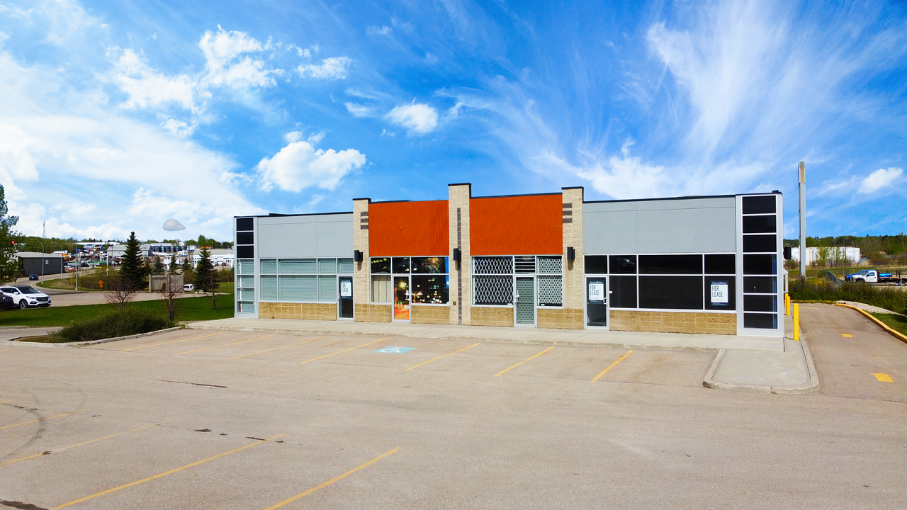 5205 Power Center Boulevard, Drayton Valley, AB