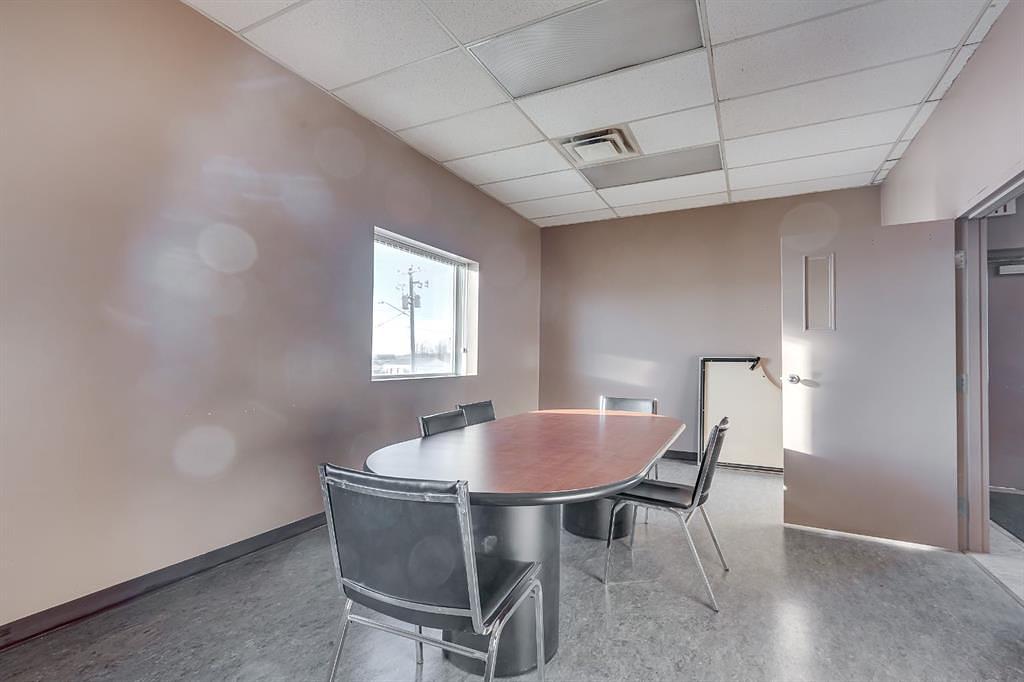 44 Avenue, Ponoka, AB