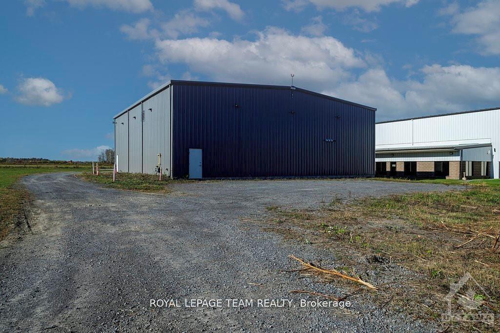 15 Huisson Road, Ottawa, ON