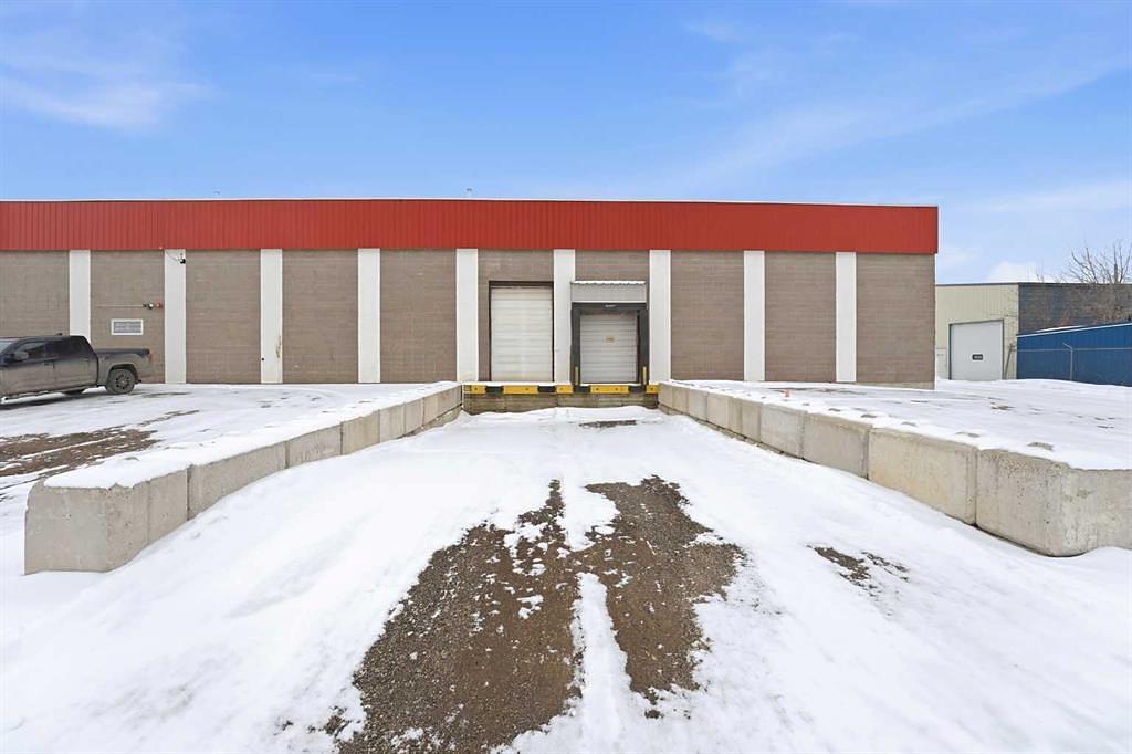 8 - 4622 61 Street, Red Deer, AB