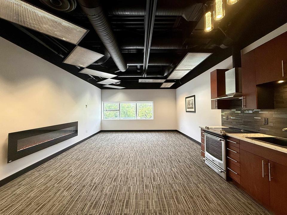 110 - 2582 Mount Lehman Road, Abbotsford, BC