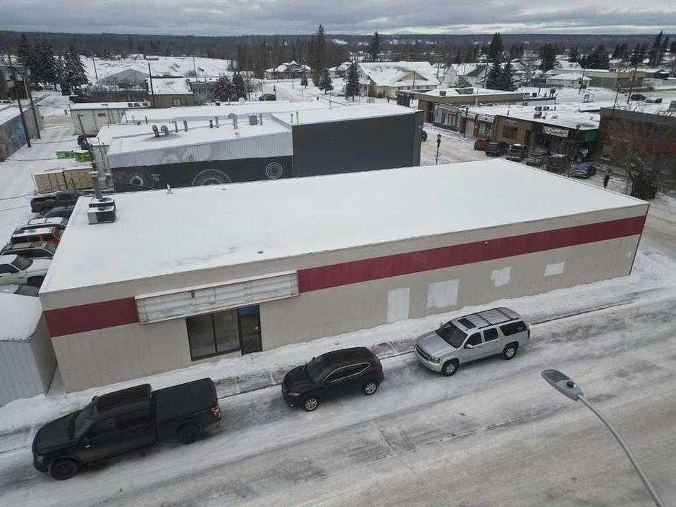 5102 50 Street, Whitecourt, AB