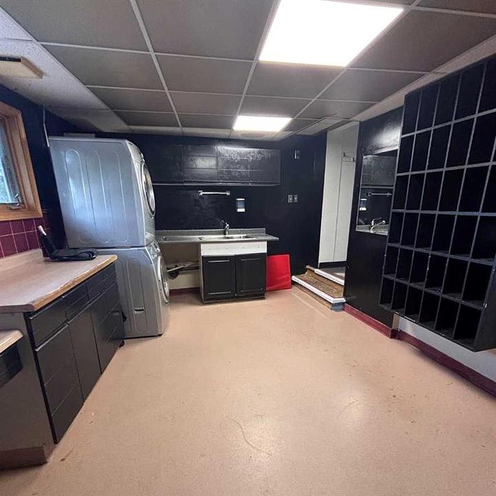 20 3rd Street Southeast, Medicine Hat, AB