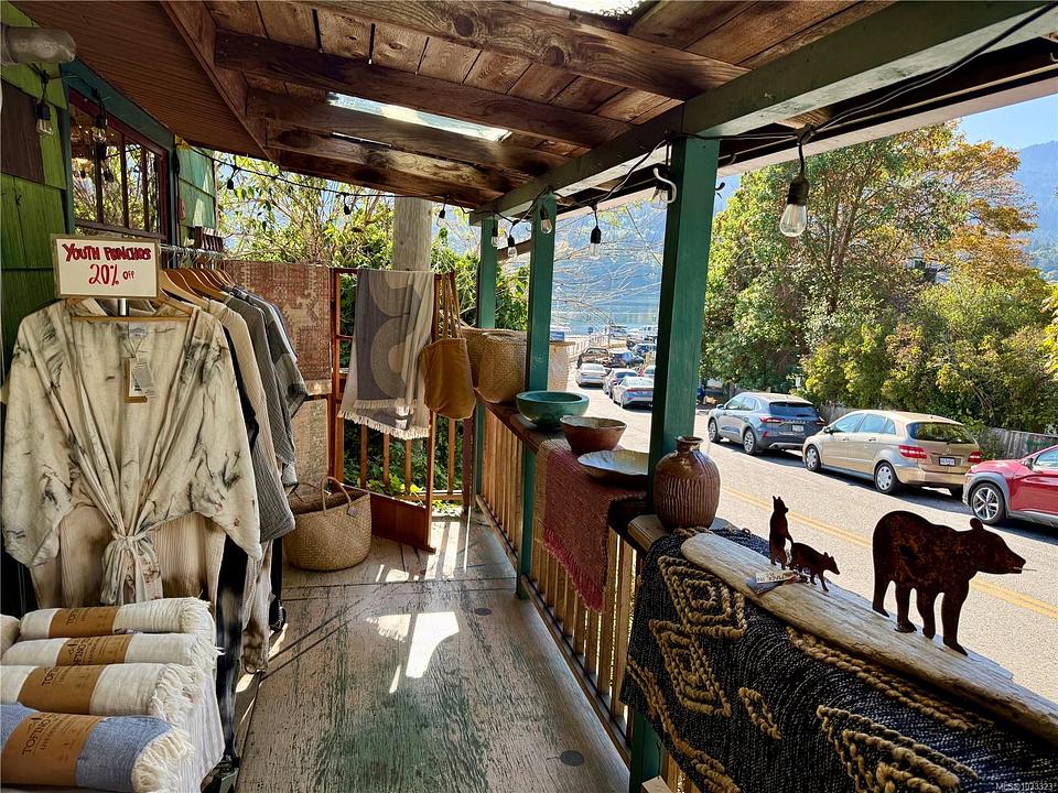 2909 Fulford-Ganges Road, Salt Spring, BC