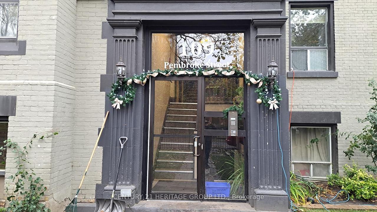 109 Pembroke Street, Toronto, ON