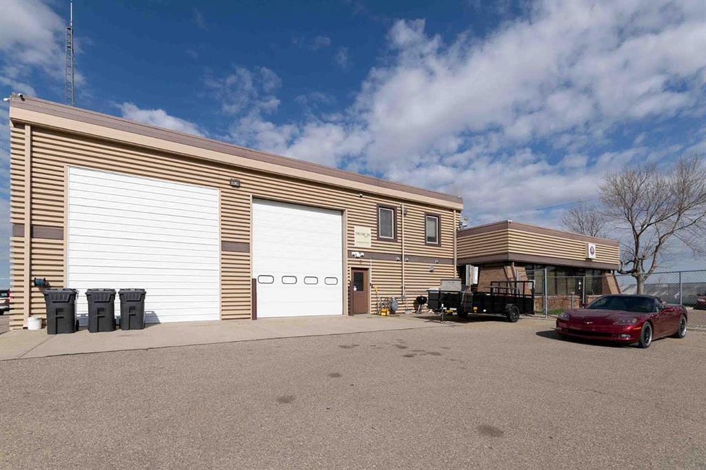 300e, Raymond, AB