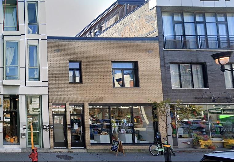 6786 Boulevard Saint-Laurent, Montréal, QC