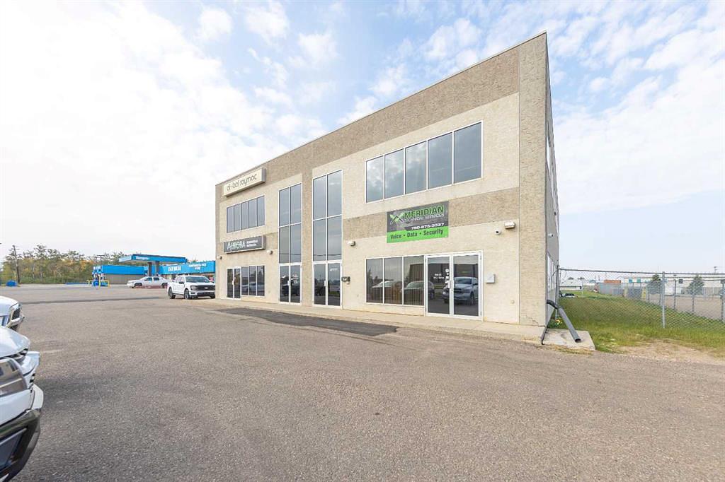 5912 50 Avenue, Lloydminster, AB
