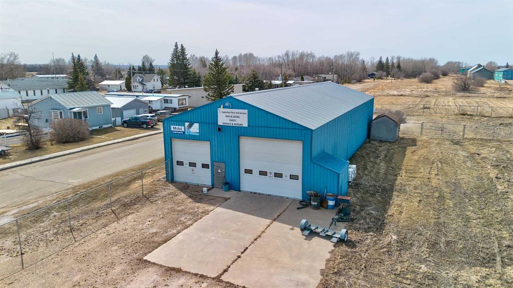 5024 50 Avenue South, Eaglesham, AB