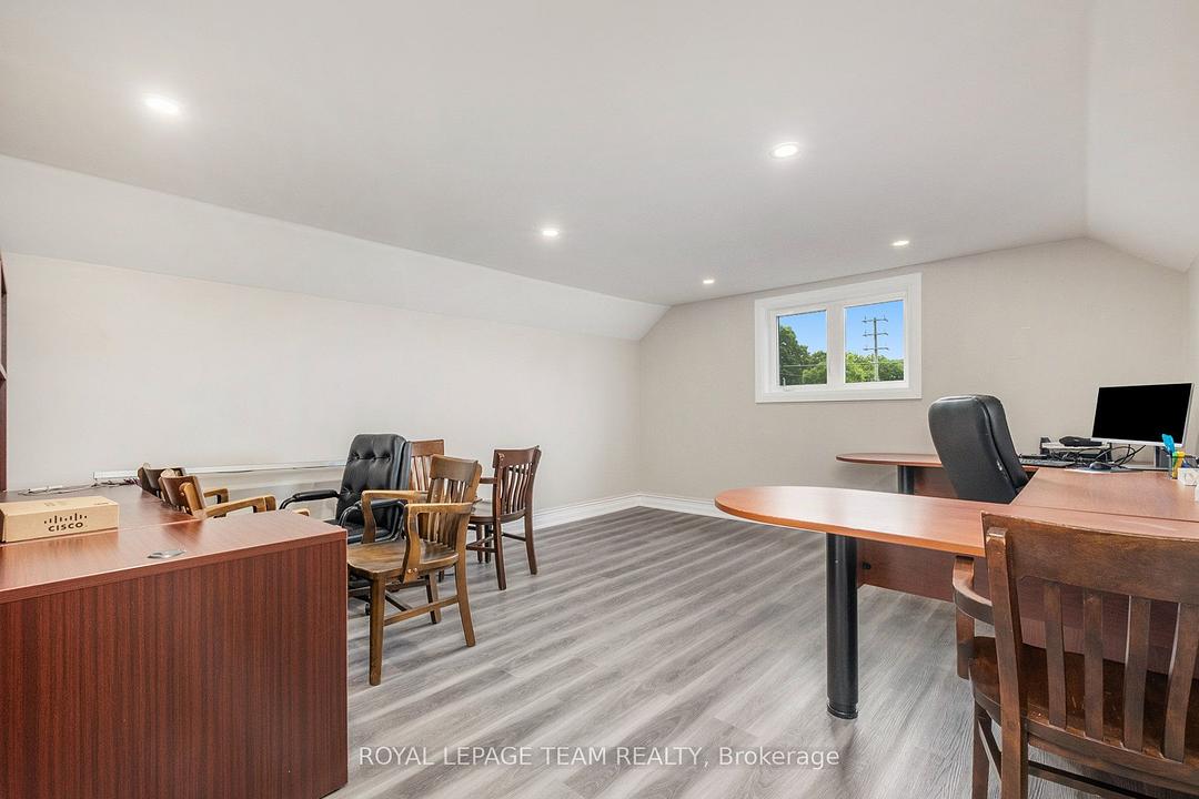 6045 Perth Street, Ottawa, ON