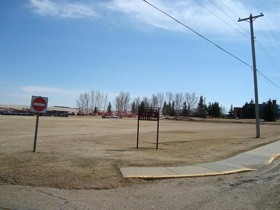 Main Street, Trochu, AB