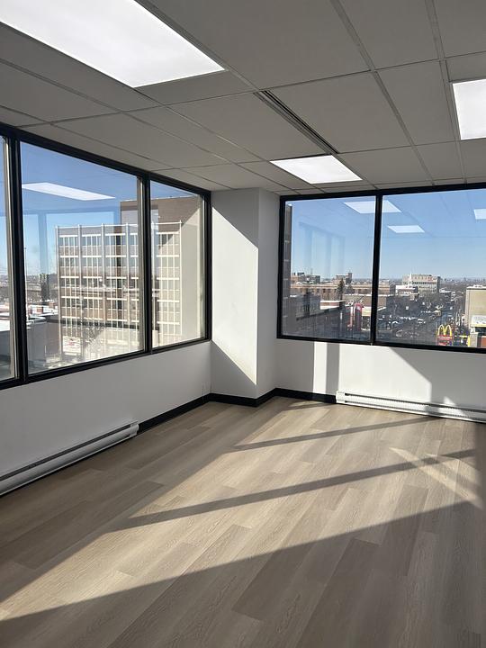 403 - 5881-5889 Cote des Neiges, Montreal, QC