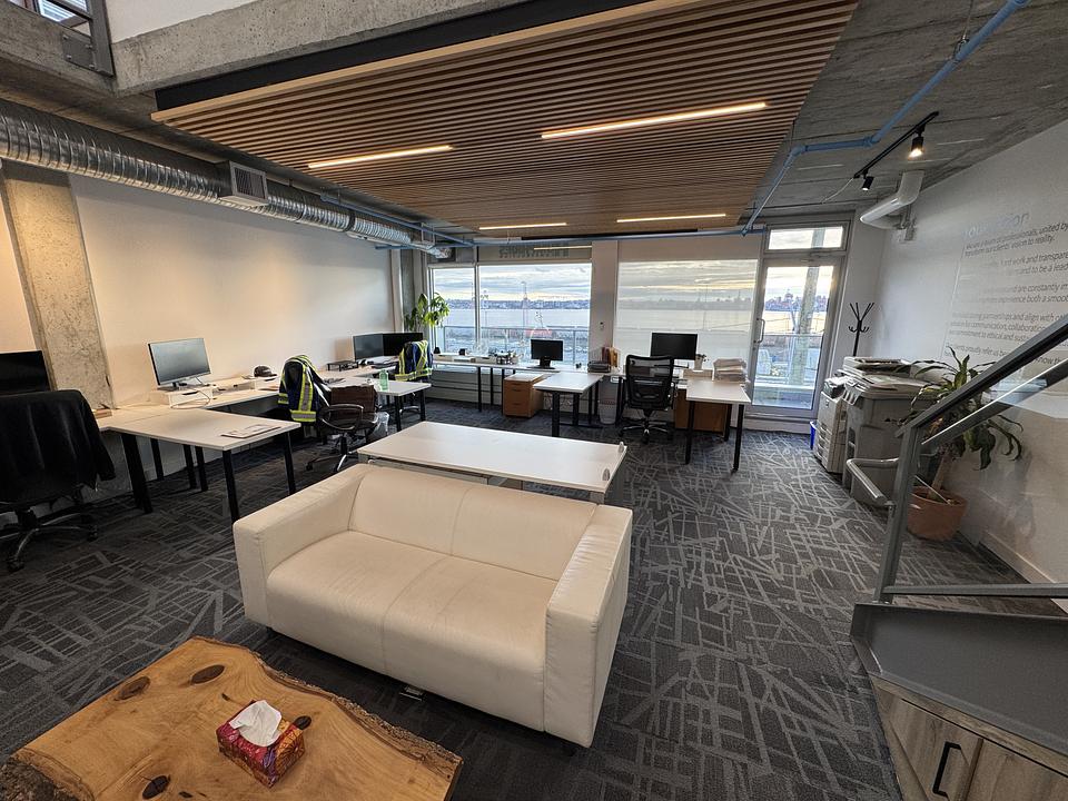 #303 - 350 Esplanade E, North Vancouver, BC