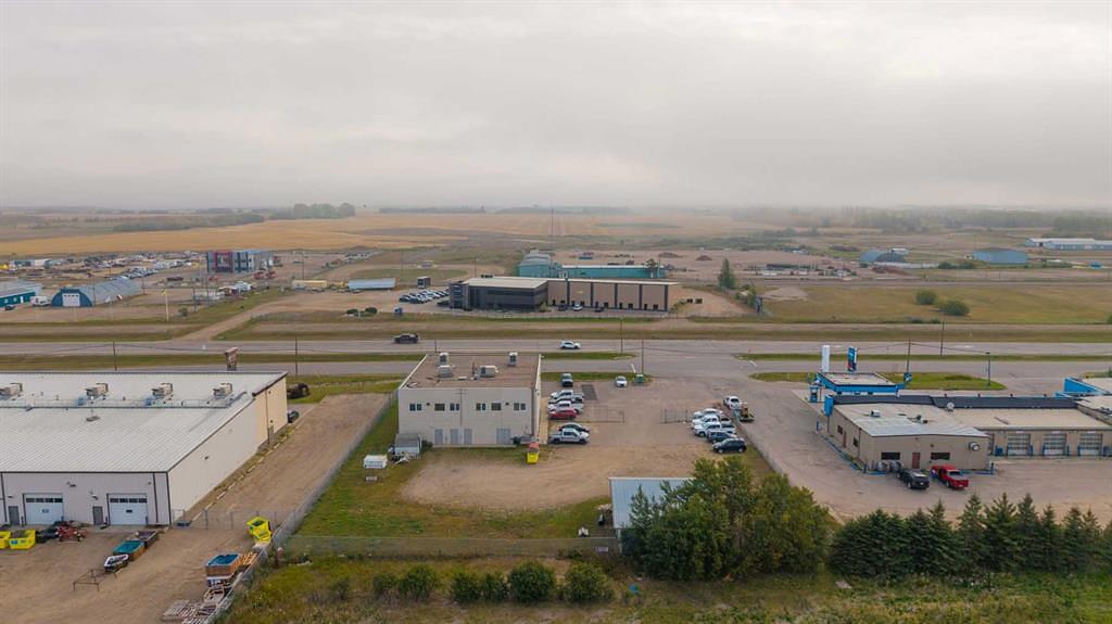 5912 50 Avenue, Lloydminster, AB