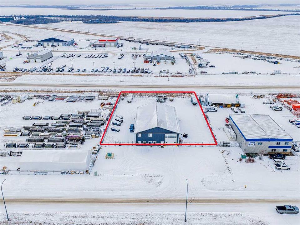 9326 81 Avenue, Clairmont, AB