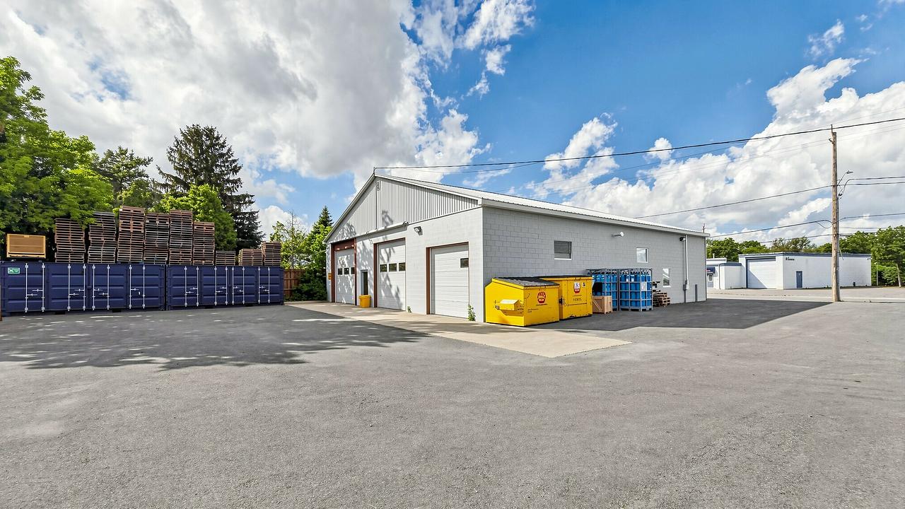 116 Main Street, Woodstock, ON