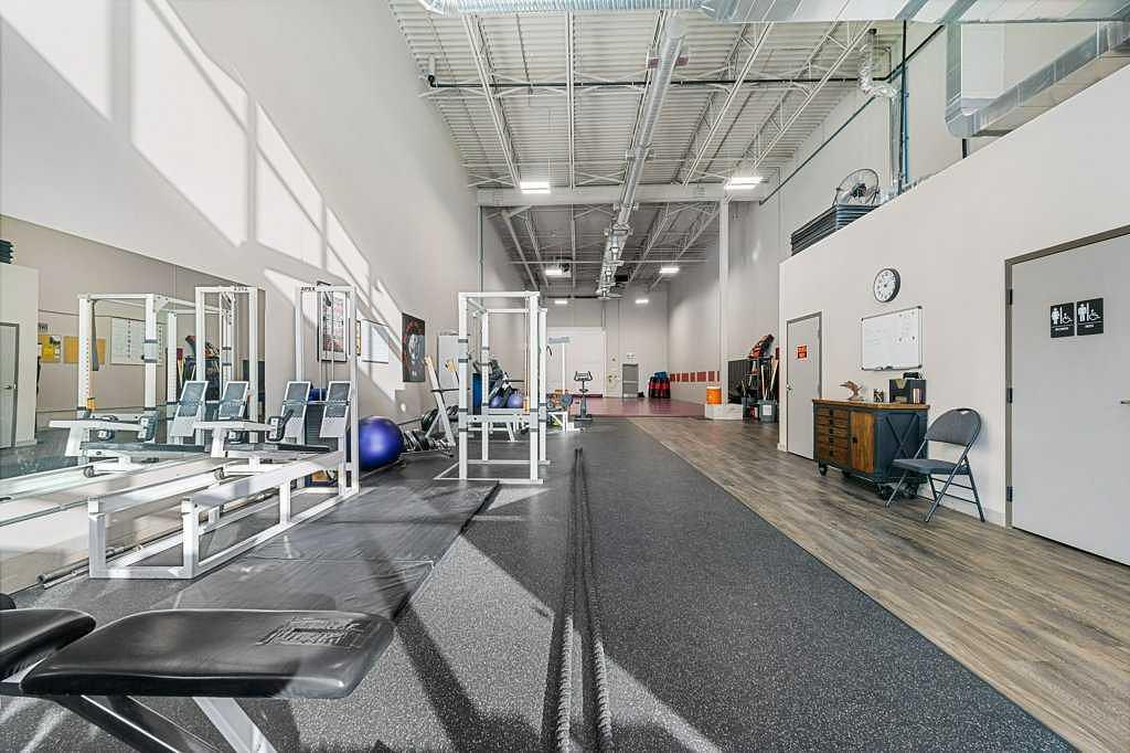 2 - 110 Commercial Drive, Calgary, AB