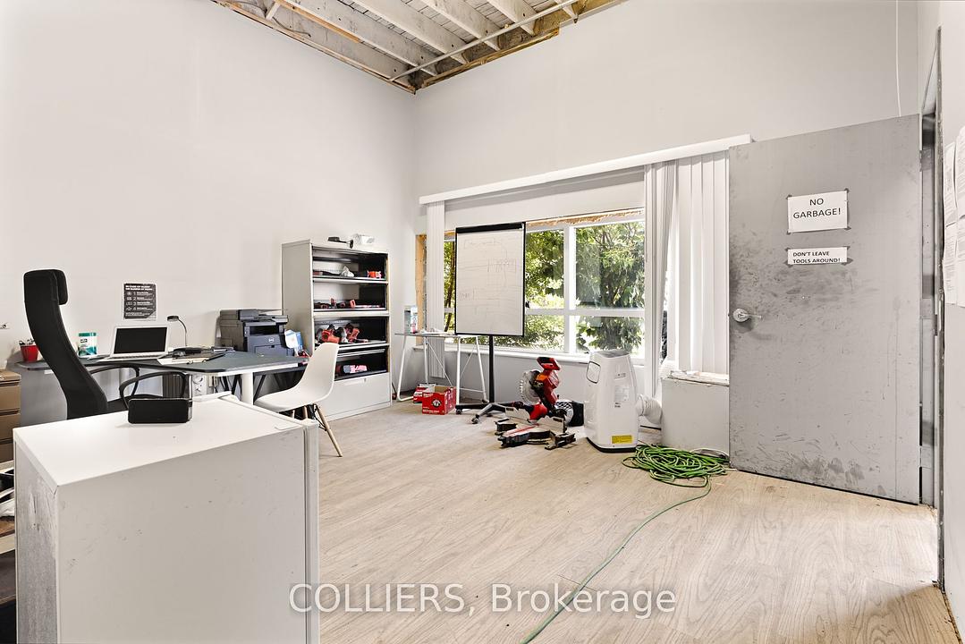 1 - 255 Ste-Anne Avenue, Ottawa, ON