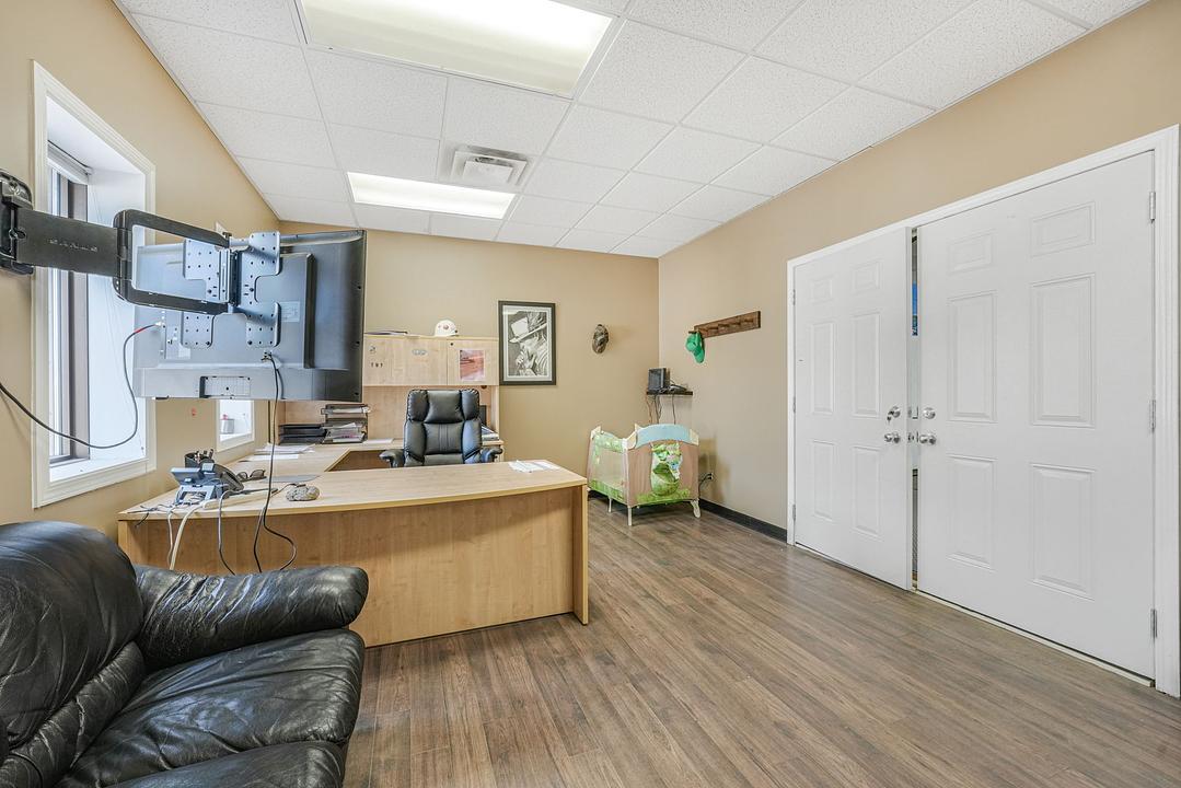 20408 107 Avenue Northwest, Edmonton, AB