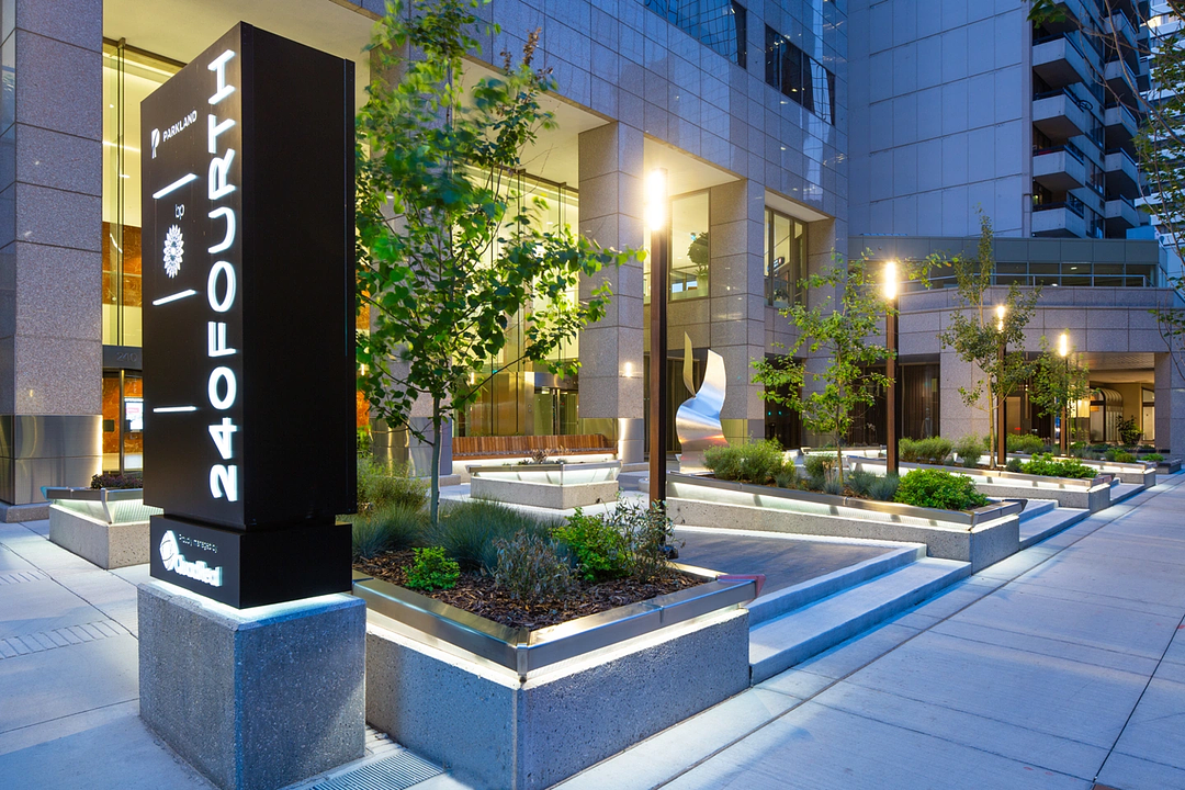 205 - 240 4 Avenue Southwest, Calgary, AB