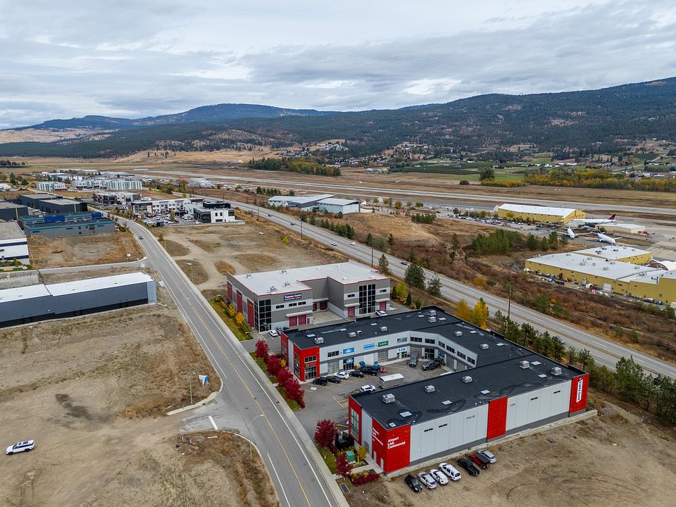 1965 Pier Mac Way, Kelowna, BC