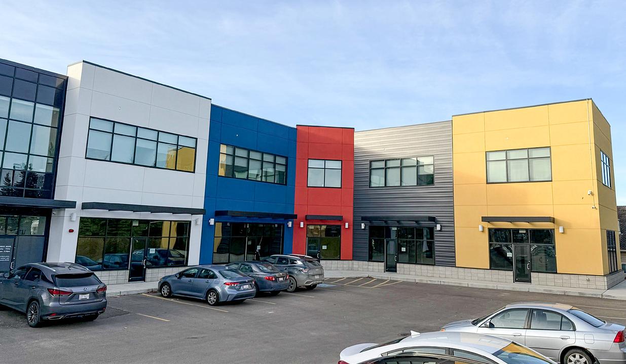Retail/Office - 14 Sioux Road, Sherwood Park, AB