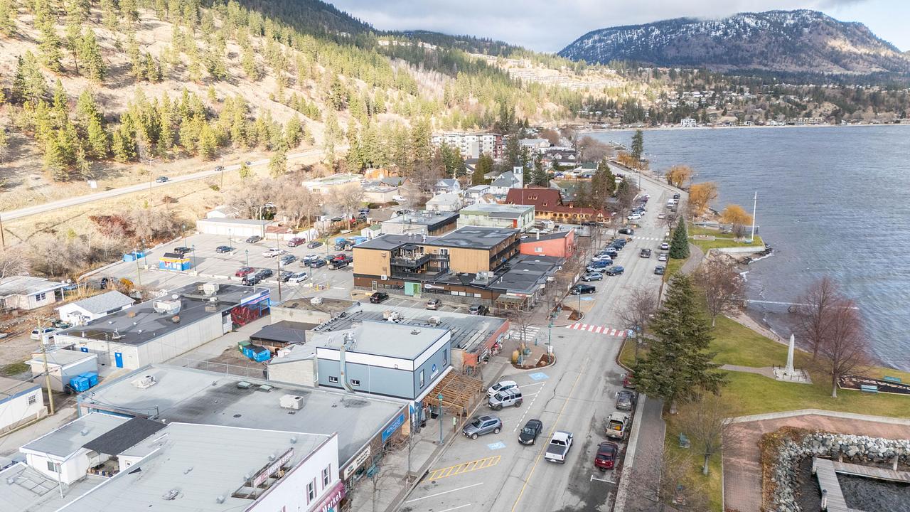 5834 Beach Avenue, Peachland, BC