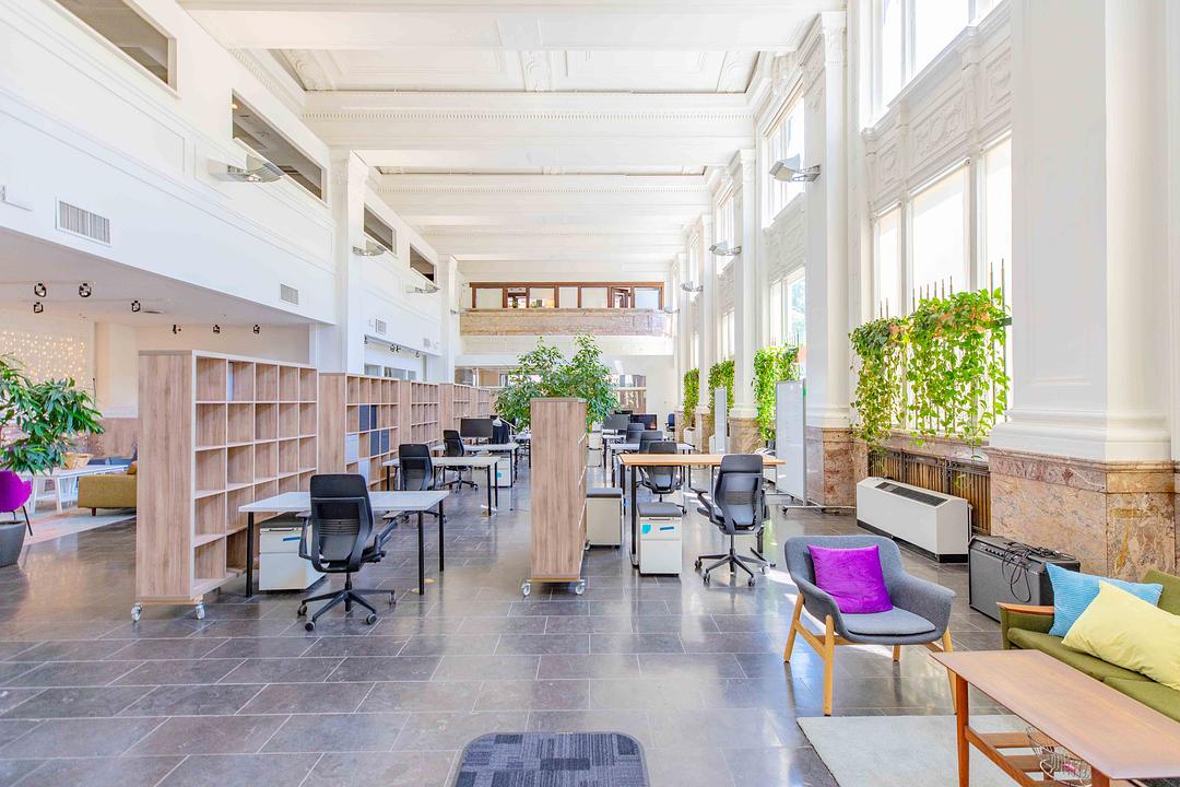 Main & Mezz - 402 W Pender St, Vancouver, BC