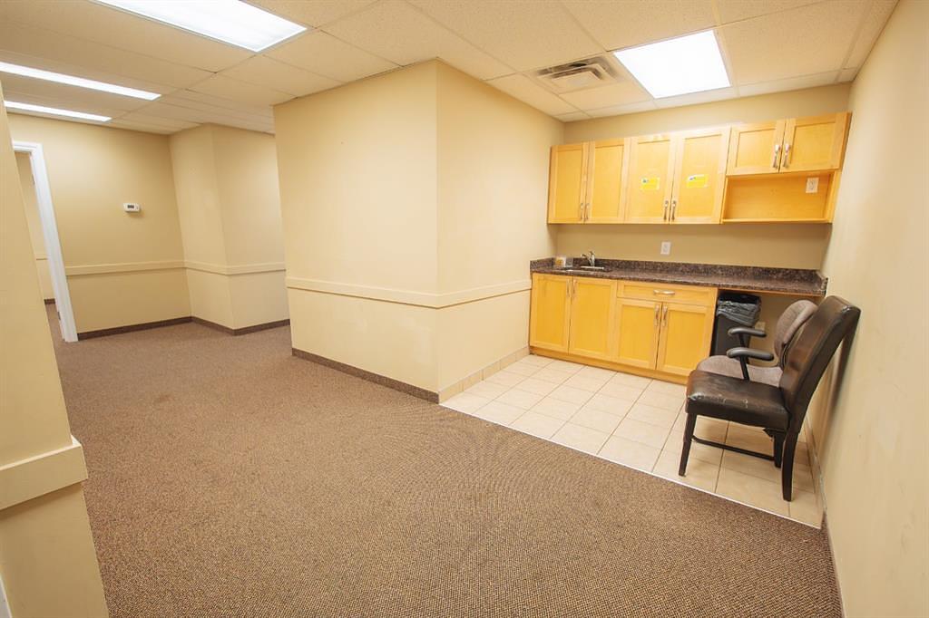 32 Westwinds Crescent Northeast, Calgary, AB