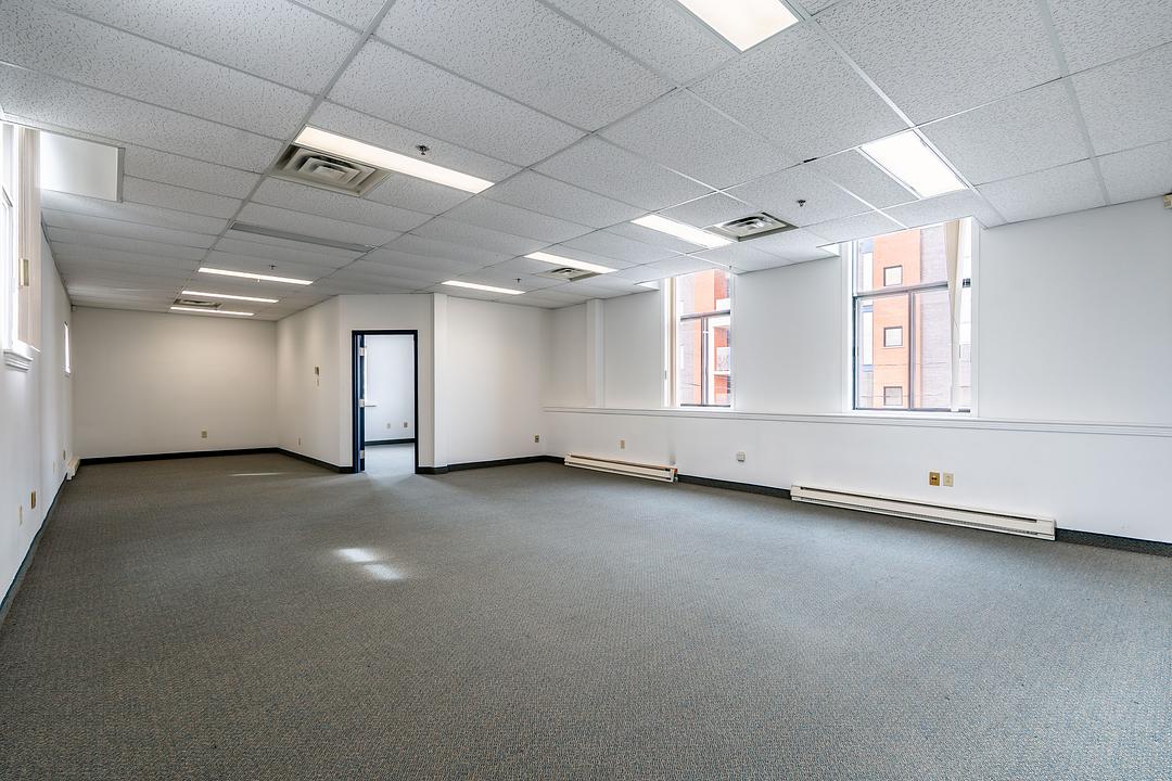3550 Rue Frobisher, Montréal, QC